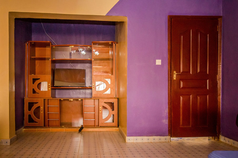 Grande Hotel Isiolo エクステリア 写真